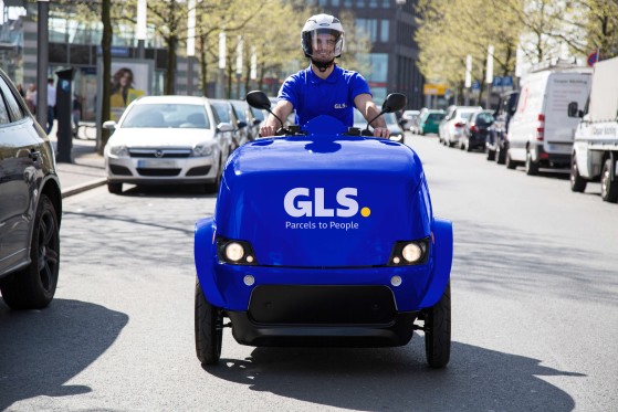 GLS van seen by a open door