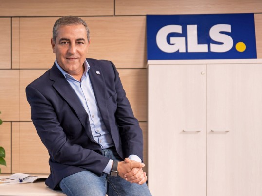 GLS Spain mejora la eficiencia de Atención al Cliente en un 45% gracias a la implementación de la IA